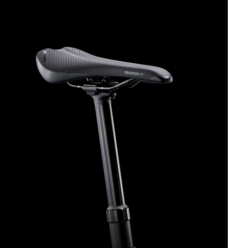 Trek Slash 9.9 XTR Gen 6 Full Suspension Mountain Bike 2024 in Argent Drizzle-9